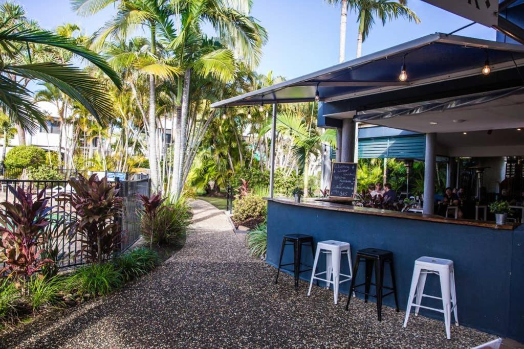 2 Bedroom Villa In Tropical Resort ヌーサヴィル エクステリア 写真