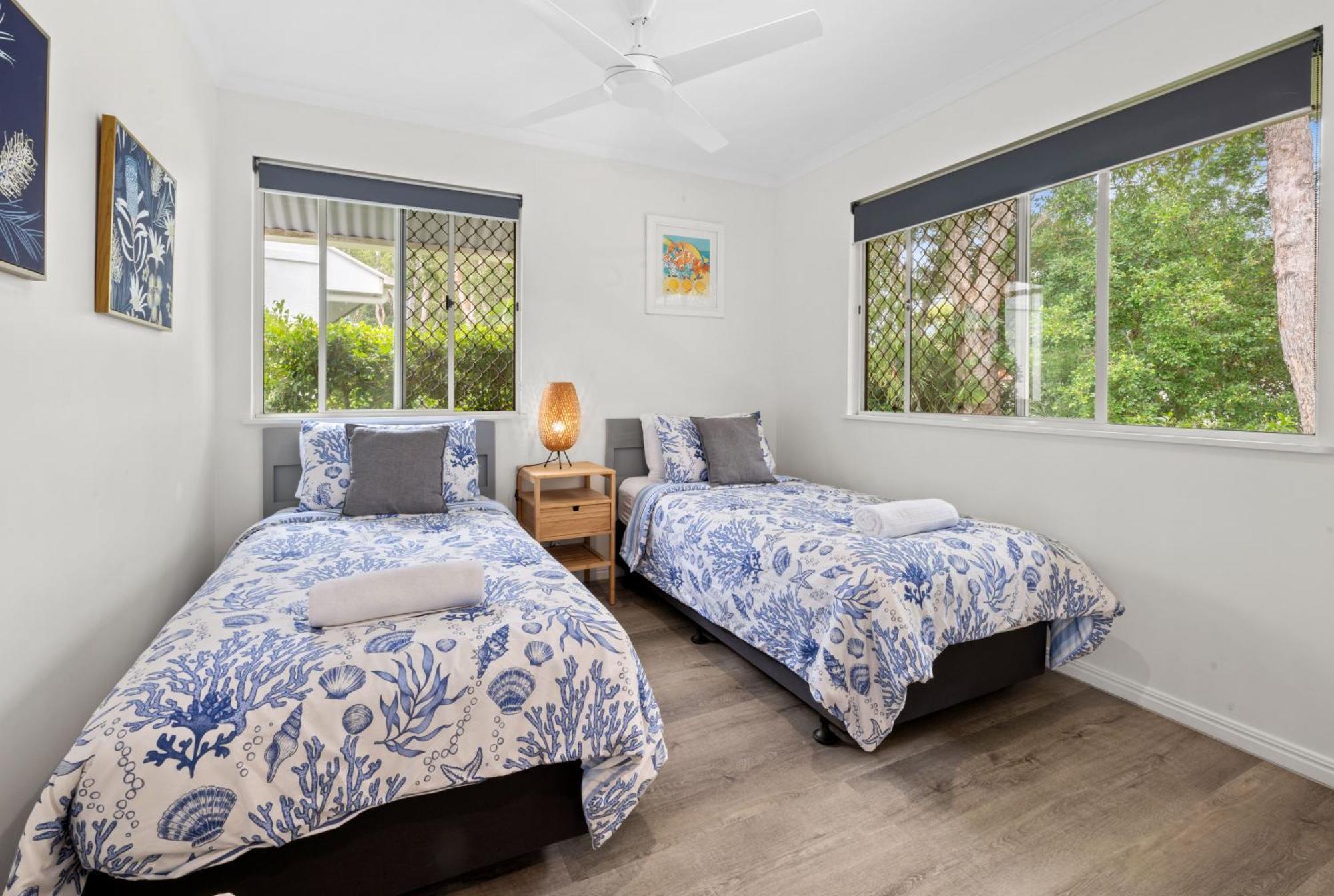 2 Bedroom Villa In Tropical Resort ヌーサヴィル エクステリア 写真