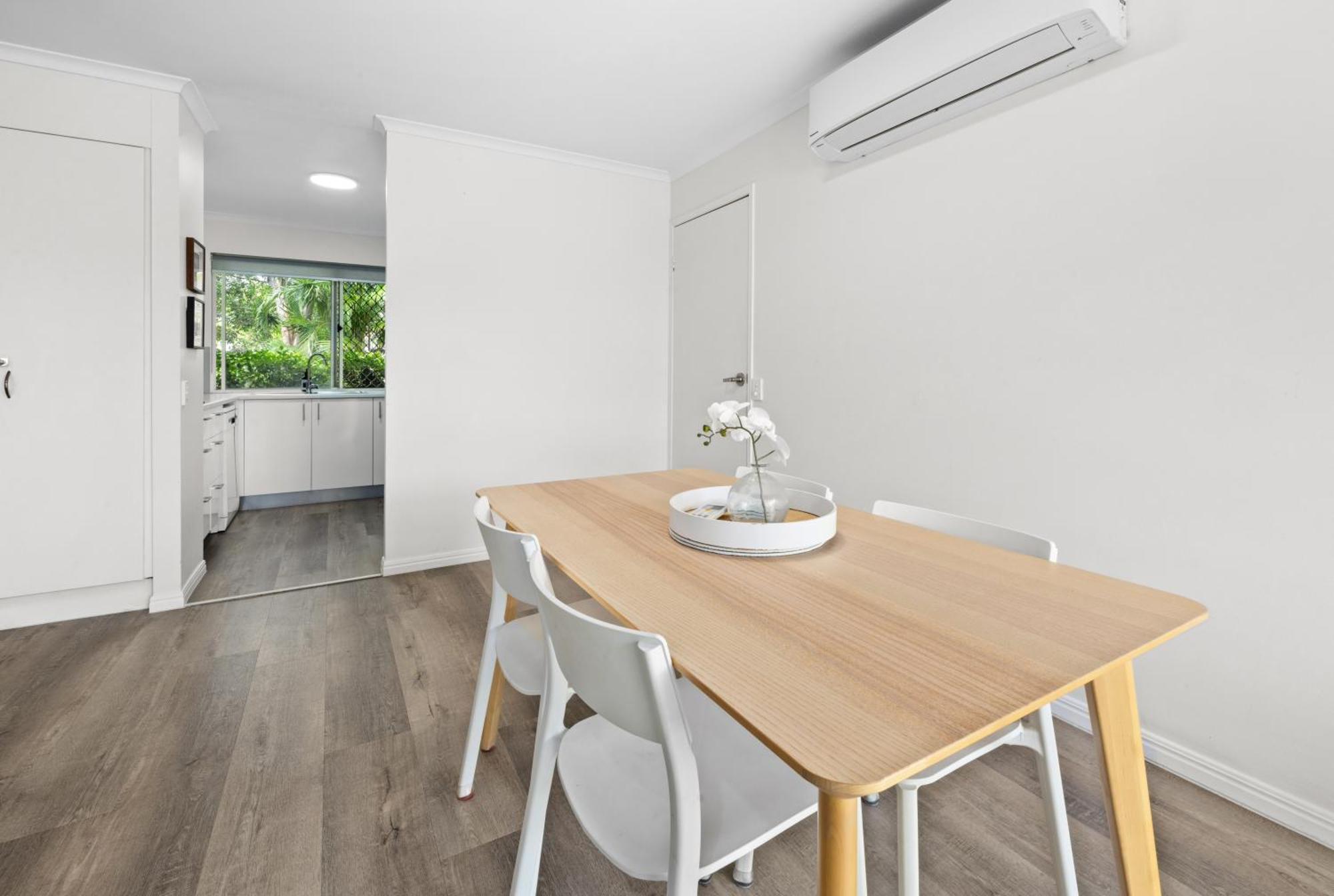 2 Bedroom Villa In Tropical Resort ヌーサヴィル エクステリア 写真